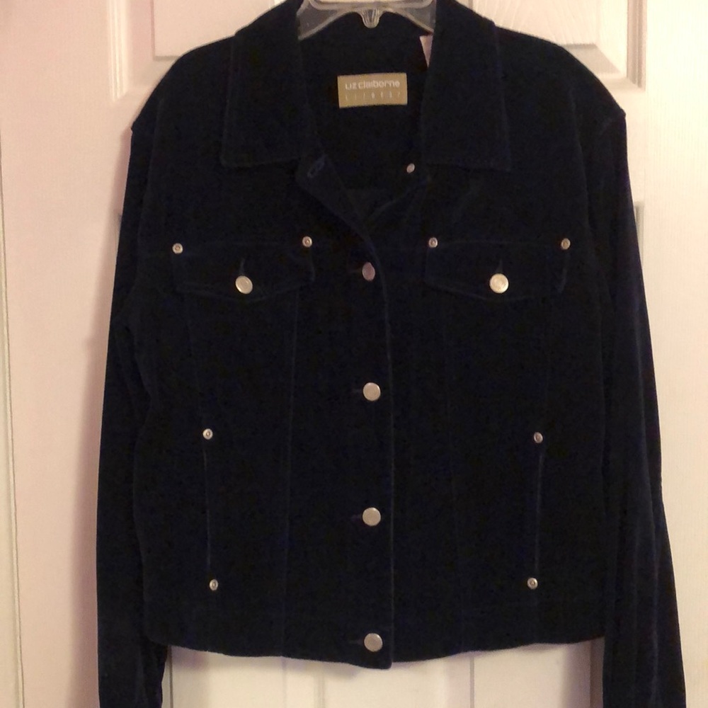 Beautiful Jacket feels like Velvet